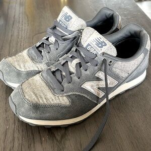 New Balance 696 Grey Silver Running Shoes sz 7.5